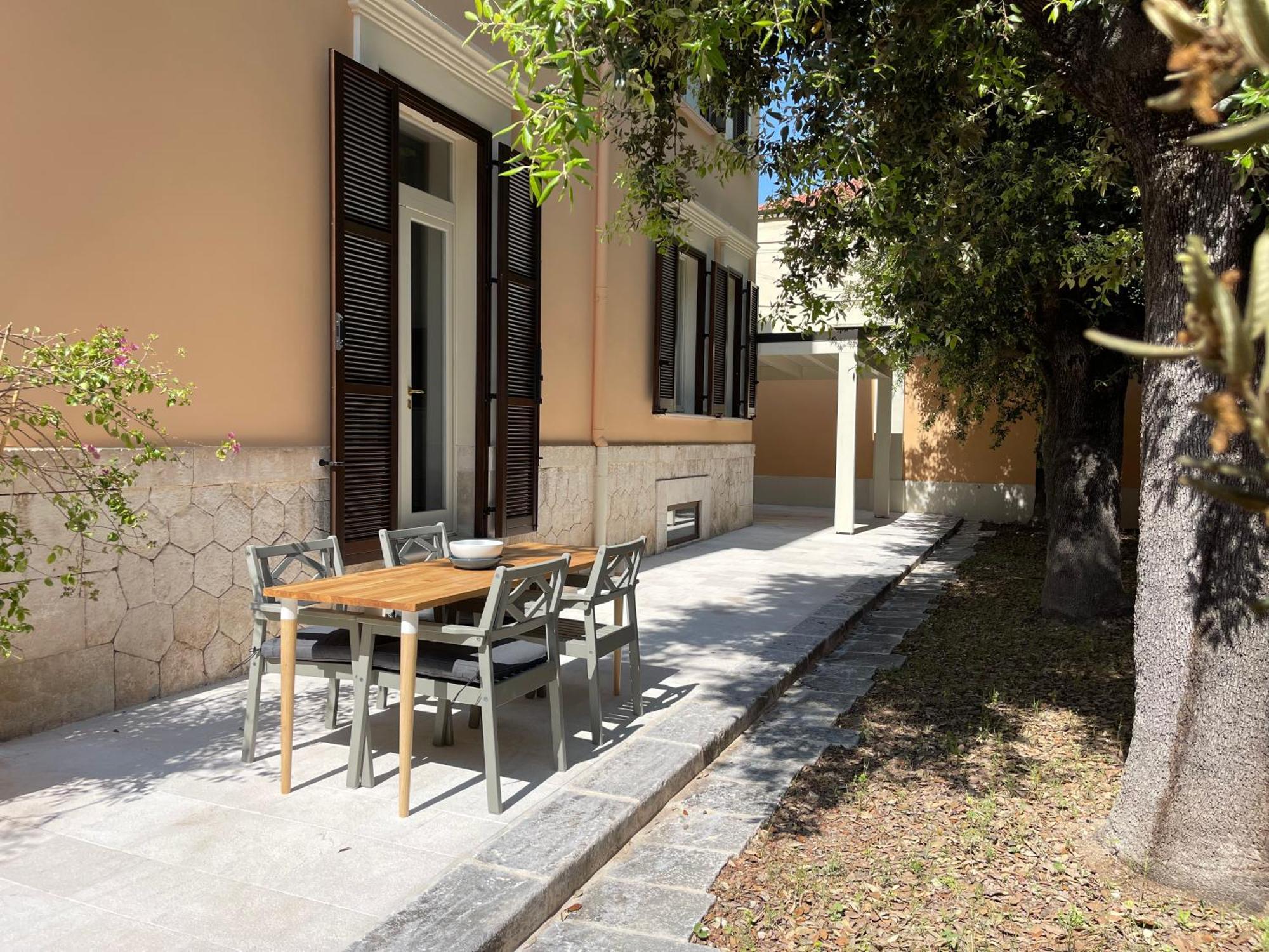 מלון טאראנטו Palazzo Pitagora מראה חיצוני תמונה
