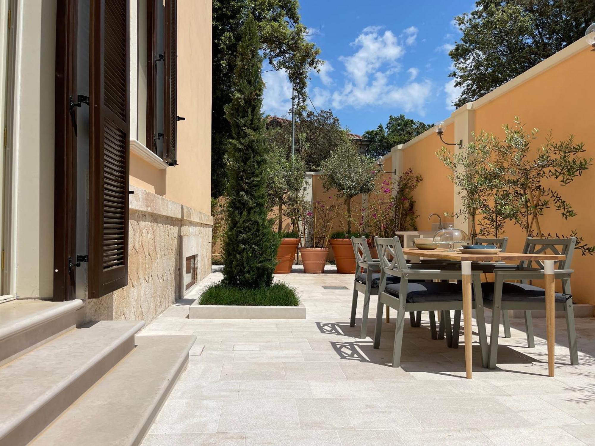 מלון טאראנטו Palazzo Pitagora מראה חיצוני תמונה