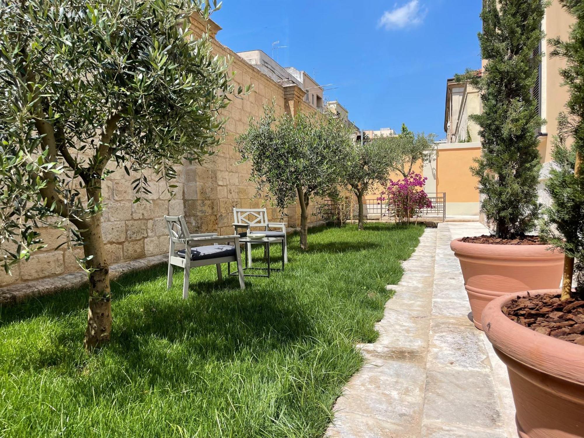 מלון טאראנטו Palazzo Pitagora מראה חיצוני תמונה