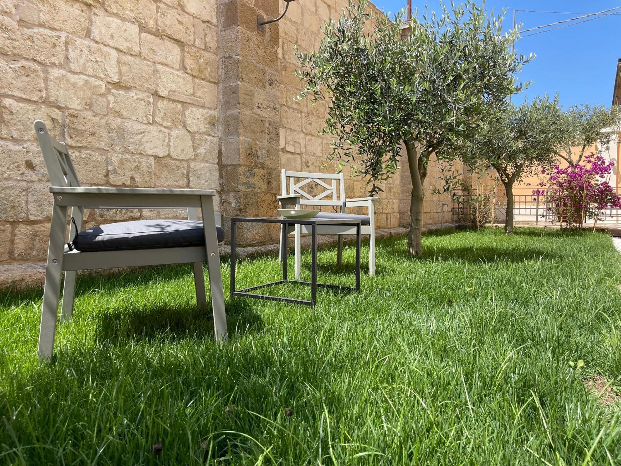 מלון טאראנטו Palazzo Pitagora מראה חיצוני תמונה