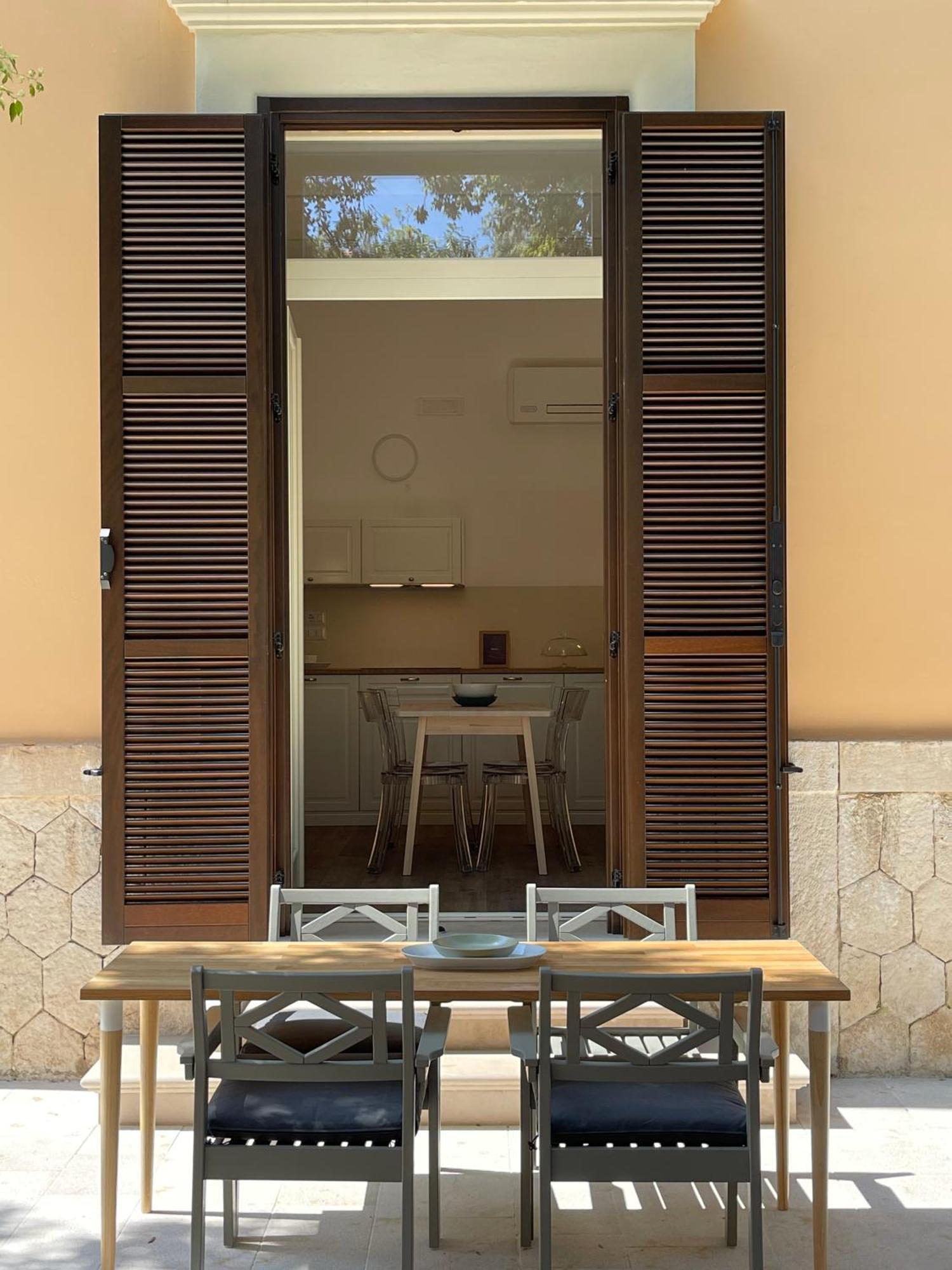 מלון טאראנטו Palazzo Pitagora מראה חיצוני תמונה