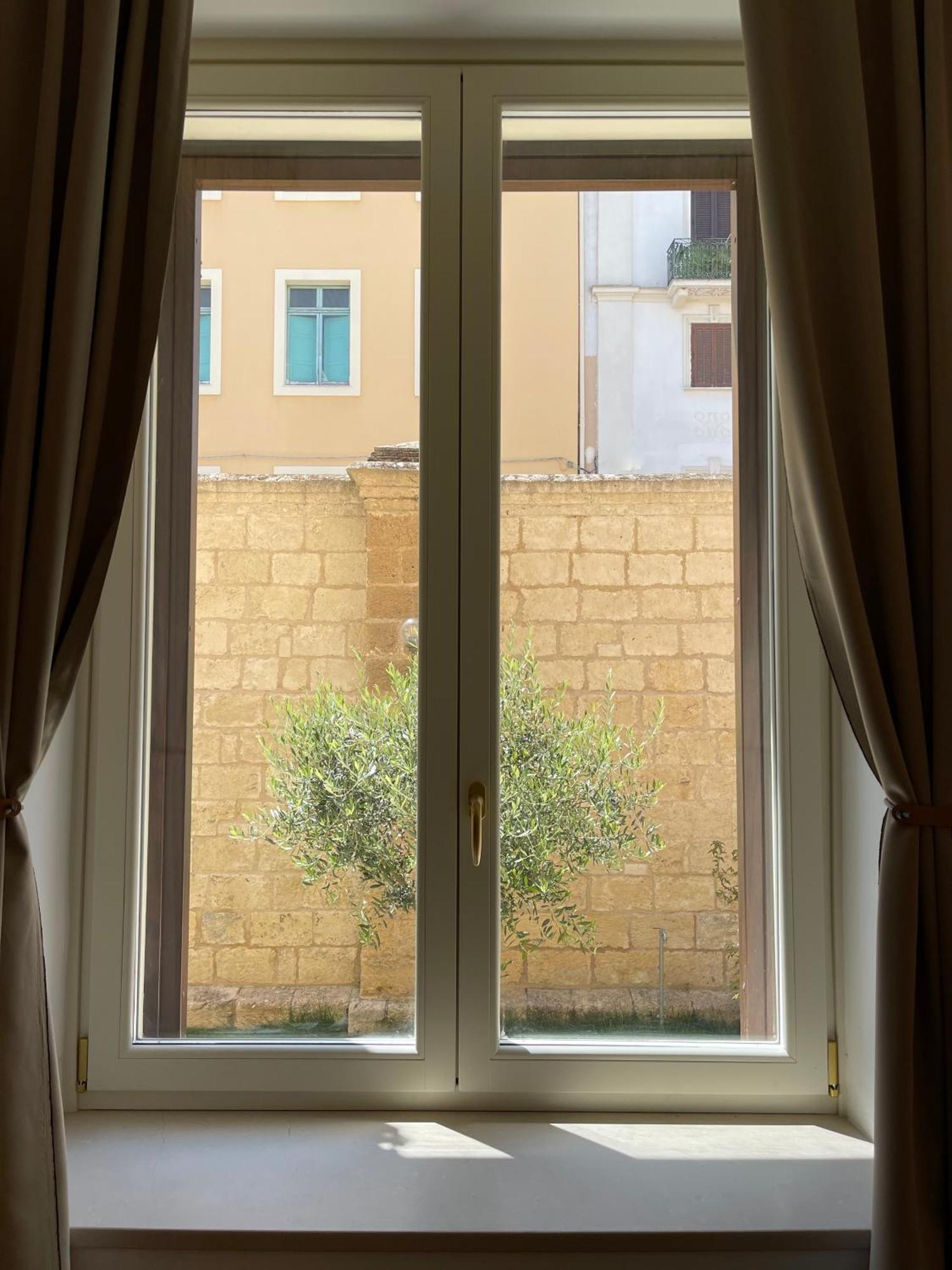 מלון טאראנטו Palazzo Pitagora מראה חיצוני תמונה